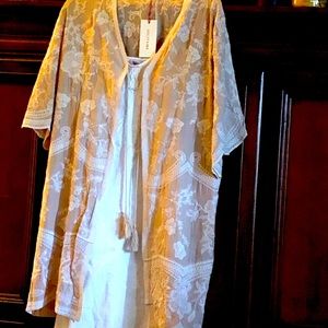 NWT Summer Duster kimono tassel embroidered Med